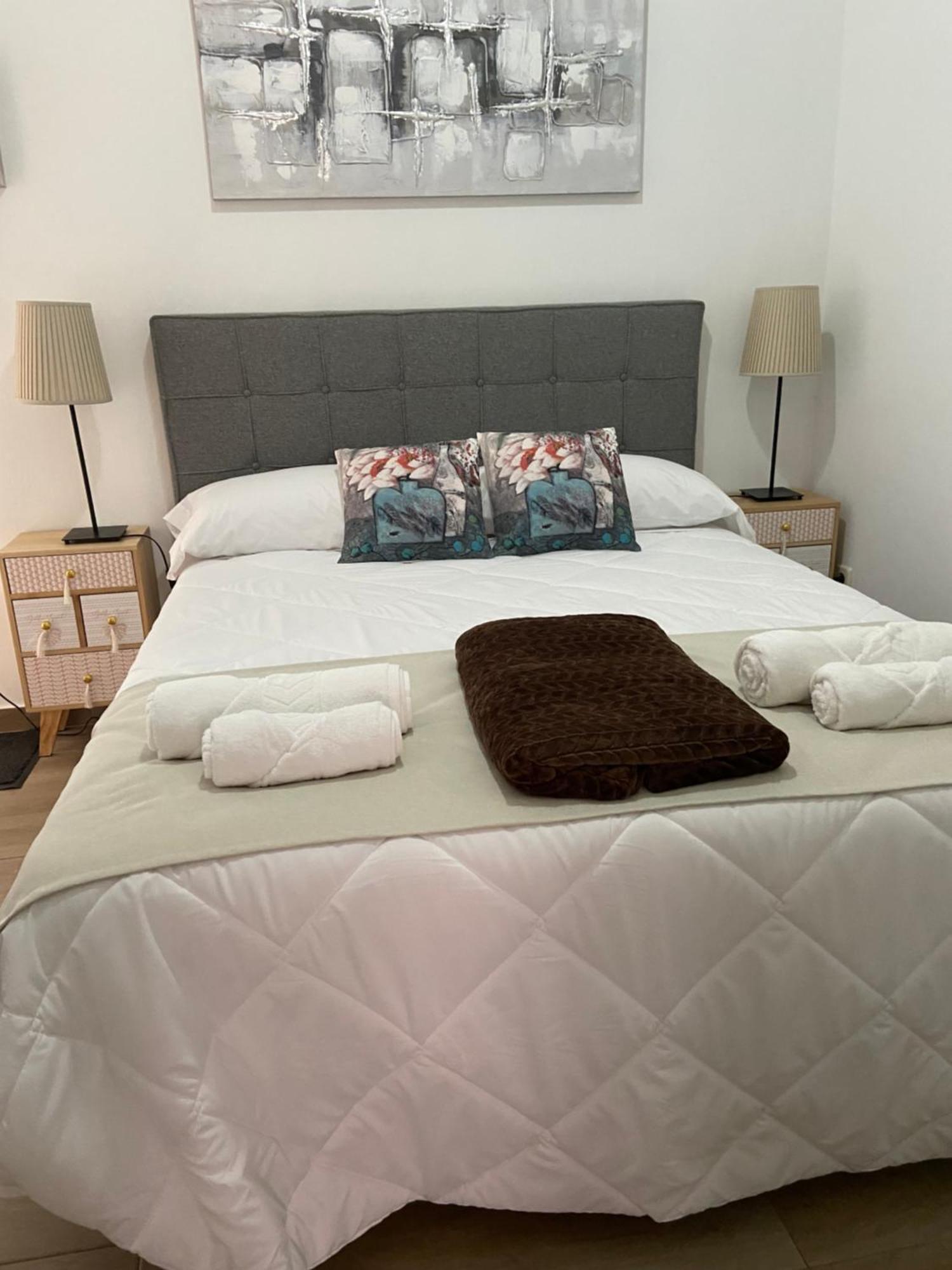 Calle Mayor Apartment *